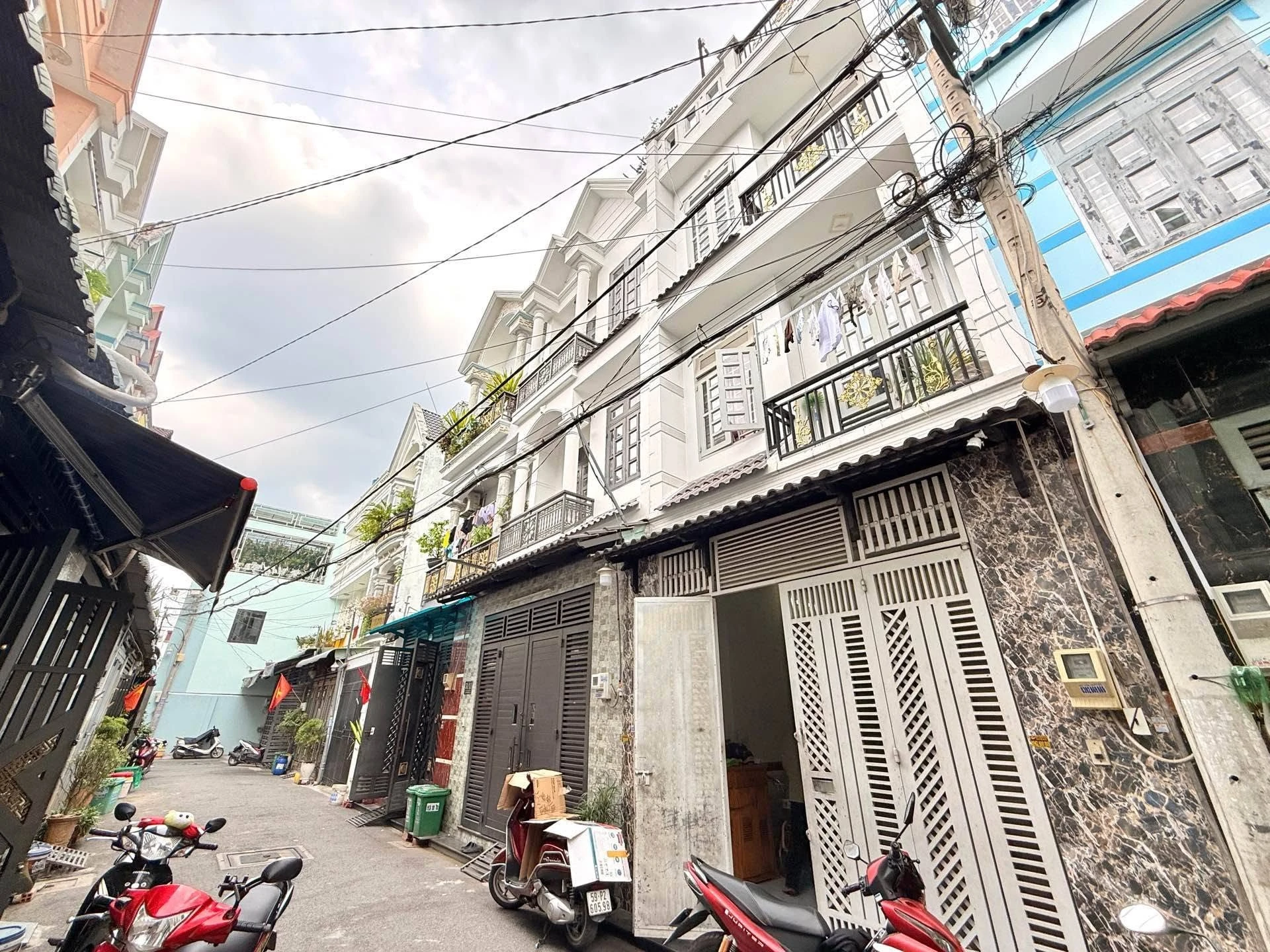 Bán nhà 3PN, 53m², Tô Hiếu, Tân Phú, giá 6 tỷ 750 912b - Ảnh 1