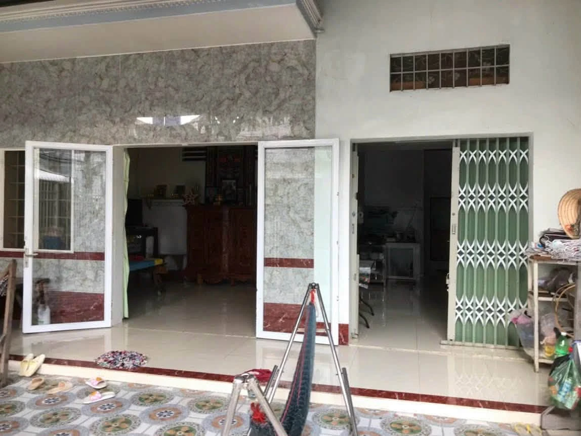 Bán nhà hẻm Nguyễn Trung Trực, Rạch Giá, 120m², 2PN, 1,65 tỷ - Ảnh thu nhỏ 4