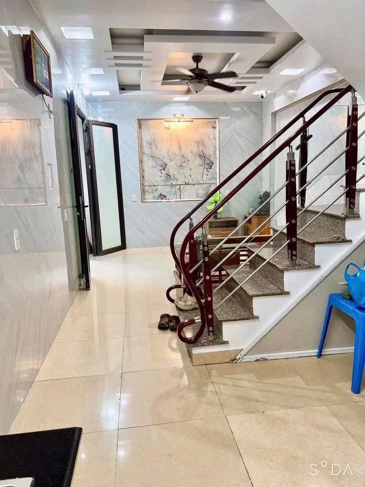 Bán nhà mặt tiền 50m2, 3 tầng Trần Nguyễn Hãn, Bình Tân - Ảnh thu nhỏ 2
