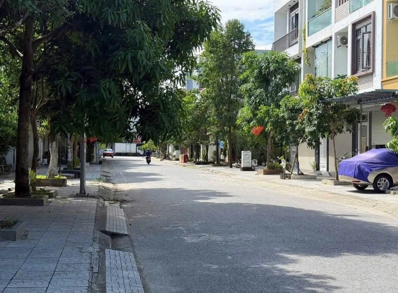 Bán lô đất mặt tiền 60m² Đông Vệ 3 tỷ