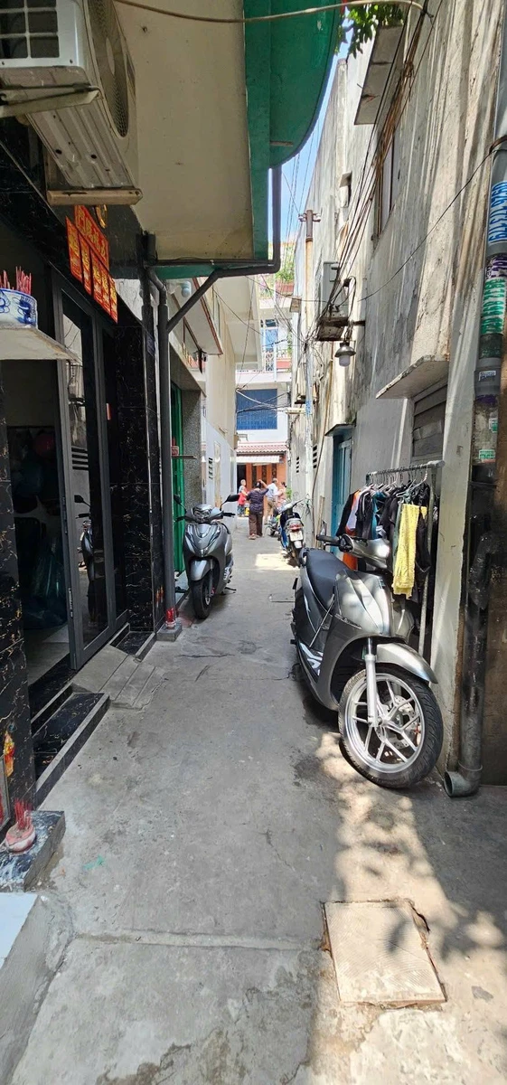 Bán nhà 4 tầng 37m² Quận 11 giá 4,98 tỷ - Ảnh thu nhỏ 3