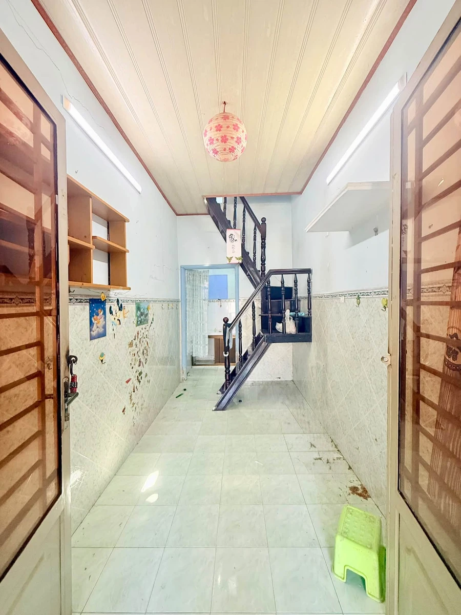 Bán nhà 2 tấm 1 phòng ngủ 26.6m² Phường 15 Quận 4 - Ảnh thu nhỏ 2