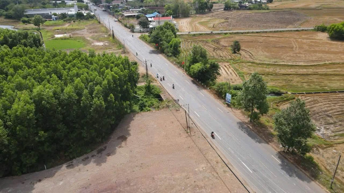 Bán đất mặt tiền Quốc Lộ 55, 727m², gần 1 sào, 3.2 tỷ - Ảnh thu nhỏ 2