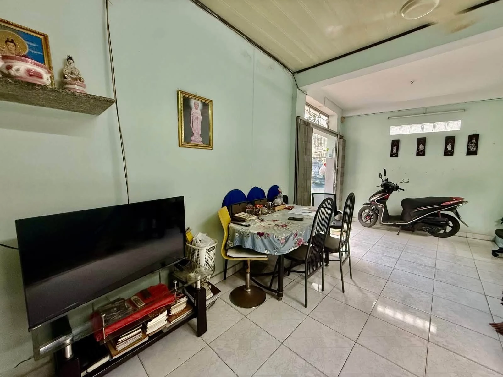Bán nhà 2 tầng 80m2, 4 phòng ngủ, đường Lê Quang Định, Phường 7, Bình Thạnh, giá 5 tỷ - Ảnh 1