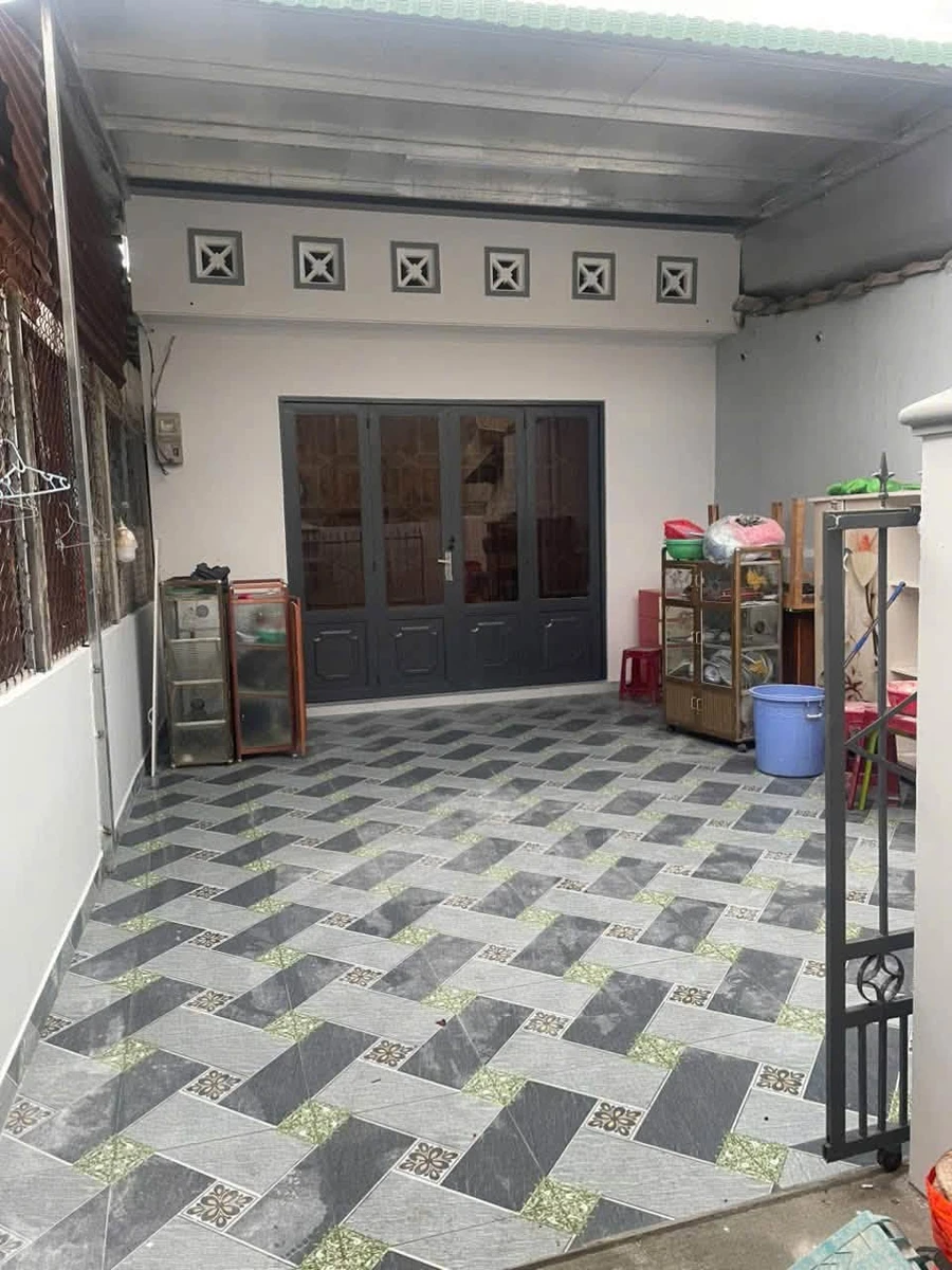 Bán nhà hẻm Lý Thường Kiệt 100m2 2PN - 1.9 tỷ - Ảnh 1