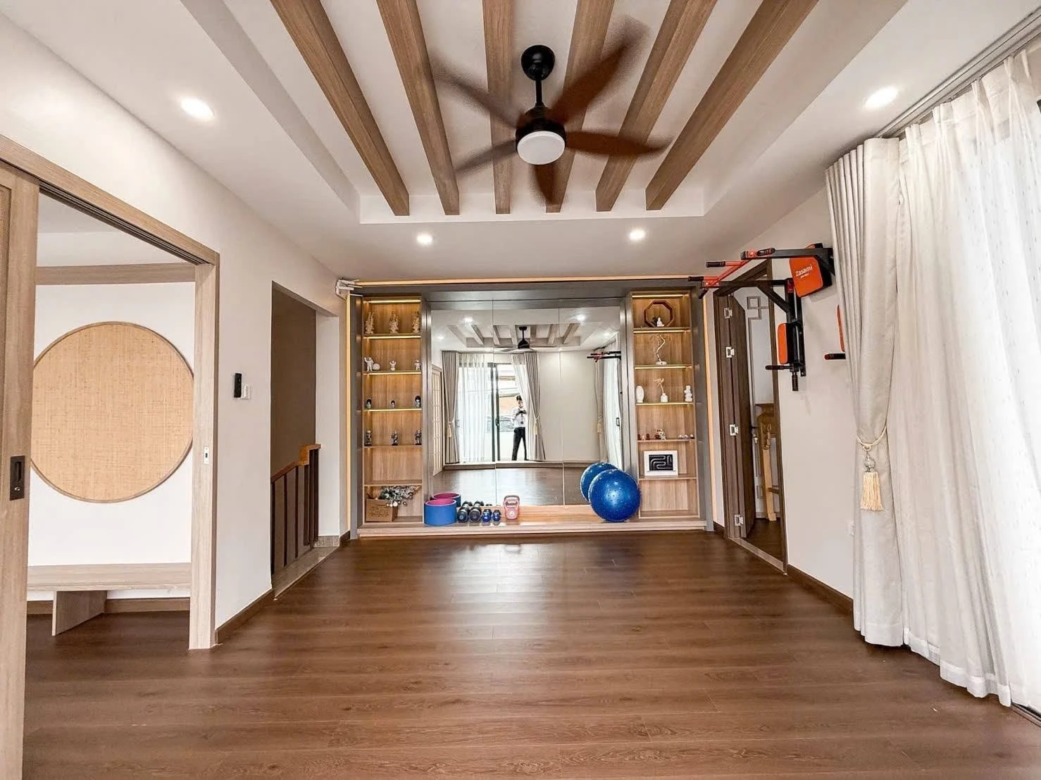 Bán nhà 3 tầng 57m2 Hòa Hưng, Quận 10 - Ảnh 1
