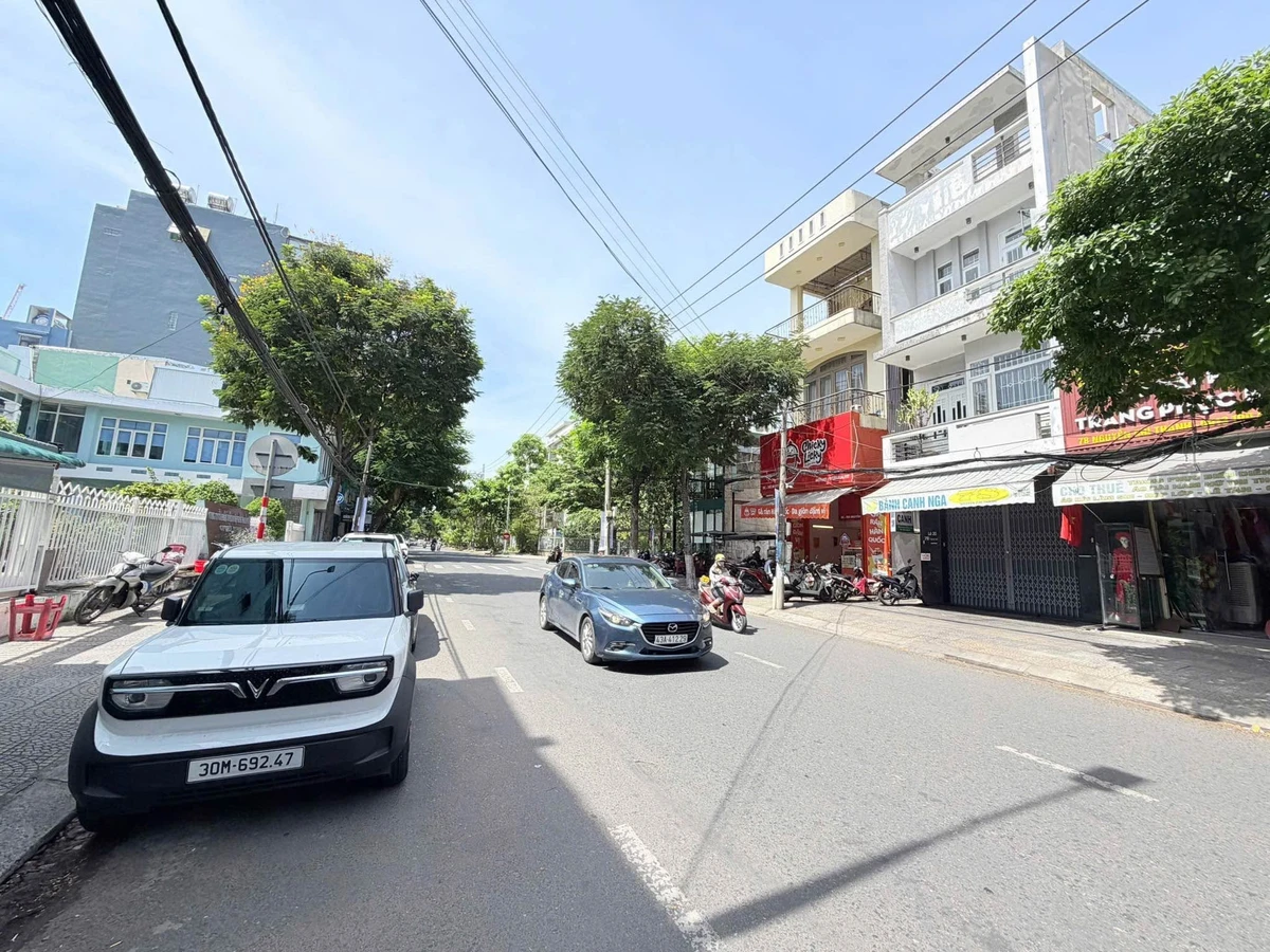 Bán nhà mặt tiền Nguyễn Chí Thanh 123m² Hải Châu 16,8 tỷ - Ảnh 1