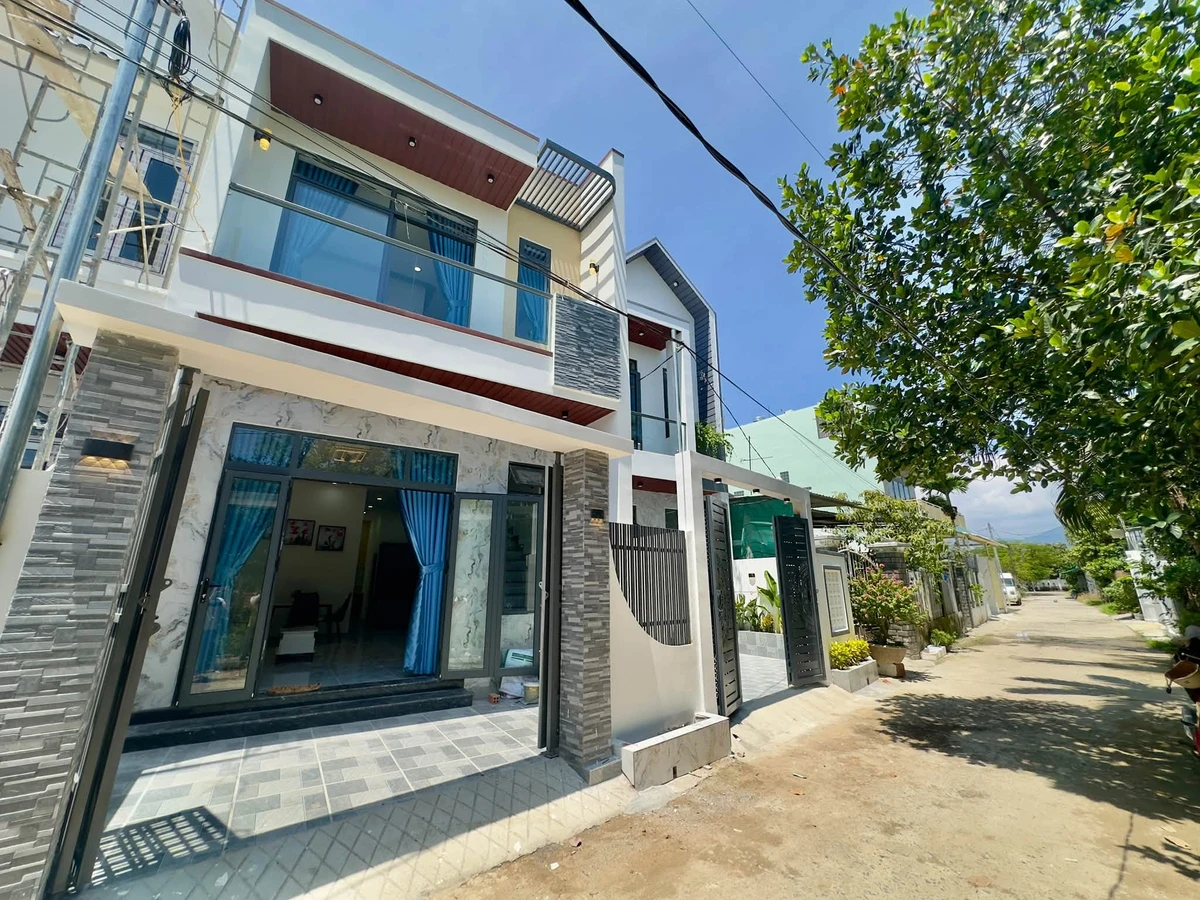 Bán nhà 3 phòng ngủ Diên An Nha Trang 73.5m2 - 2.85 tỷ - Ảnh thu nhỏ 2
