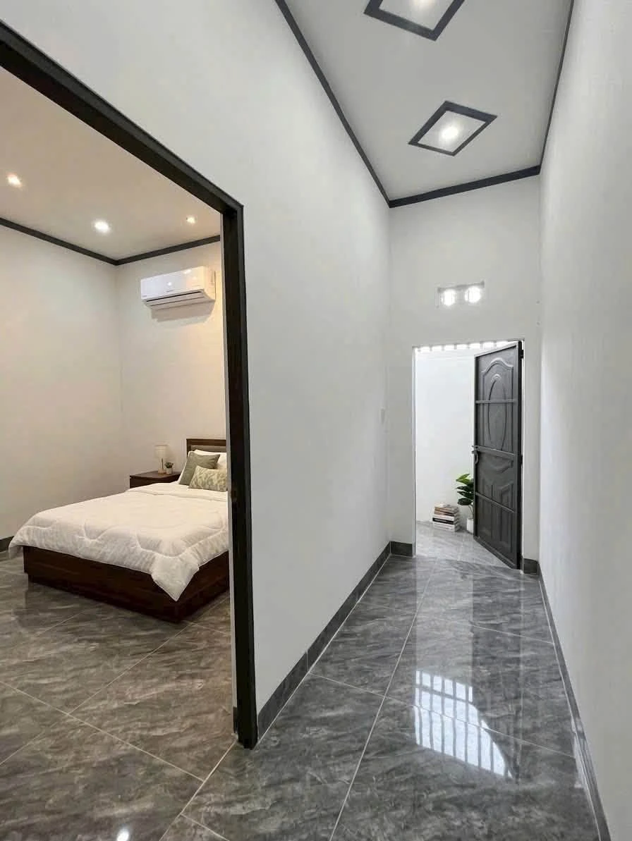 Bán nhà mặt tiền kinh doanh 90m2, 3PN, Bình Chánh, 2 tỷ - Ảnh thu nhỏ 4