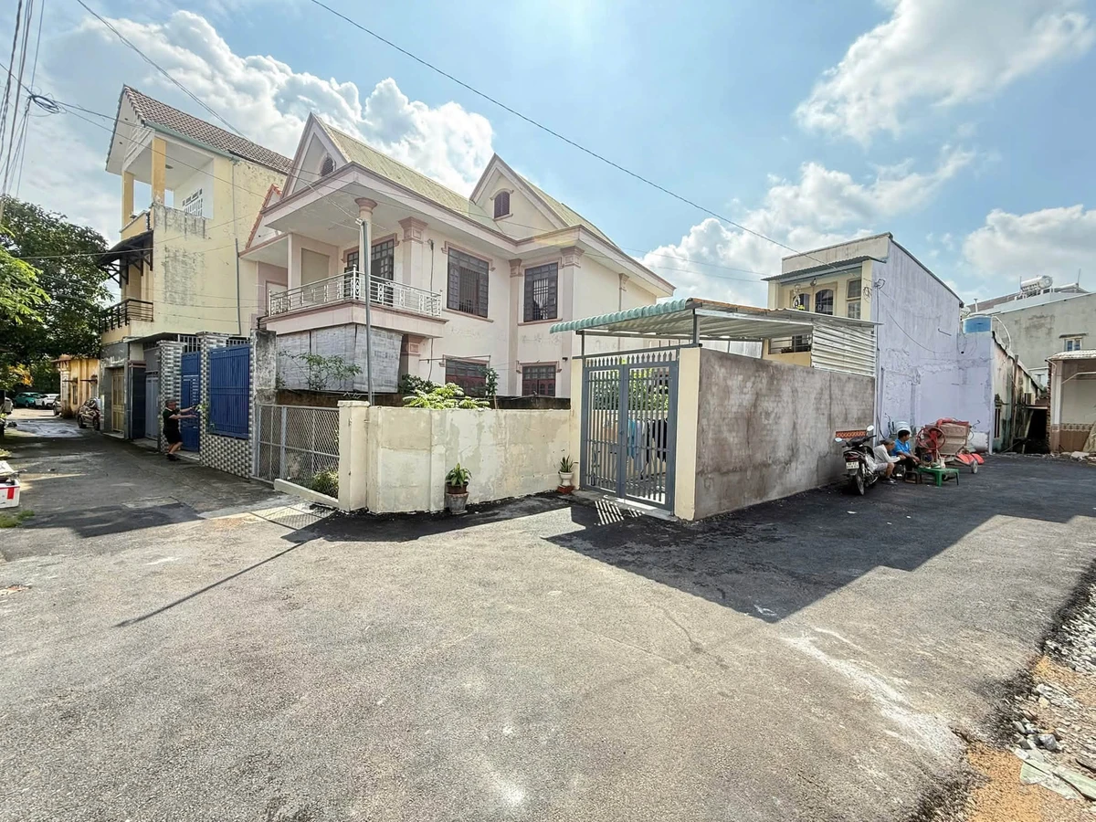 Bán đất thổ cư 70m2 hai mặt tiền khu Trấn Biên Town, Phường Trấn Biên, Đồng Nai - Ảnh 1