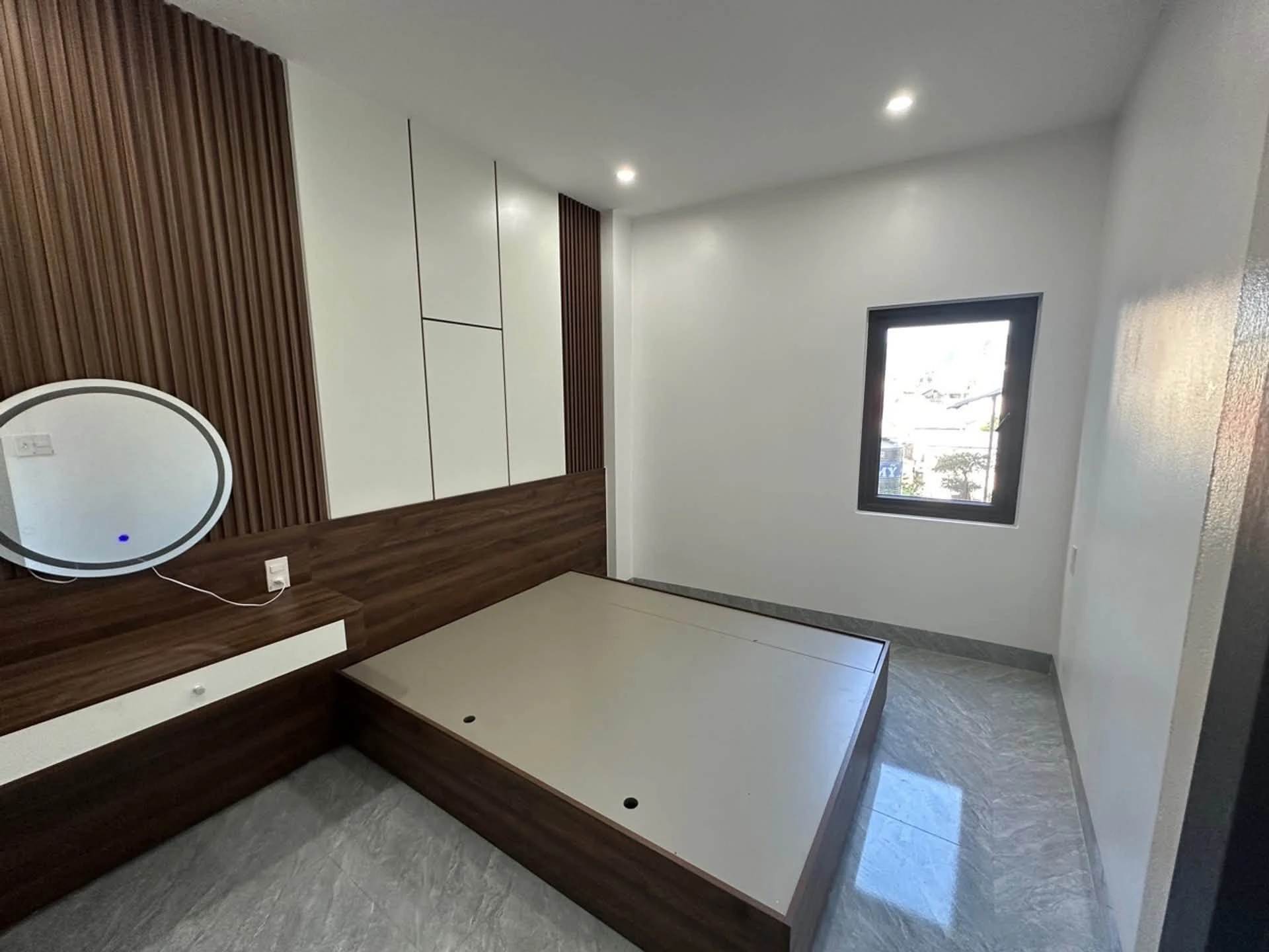 Bán nhà 3 tầng 54m2 đường Hà Lâm 3 tỷ 650 triệu - Ảnh 1