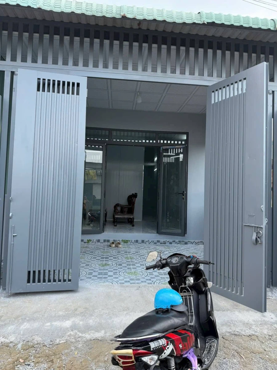 Bán nhà cấp 4 90m² 2 PN tại Bình Chánh 950 triệu - Ảnh thu nhỏ 2