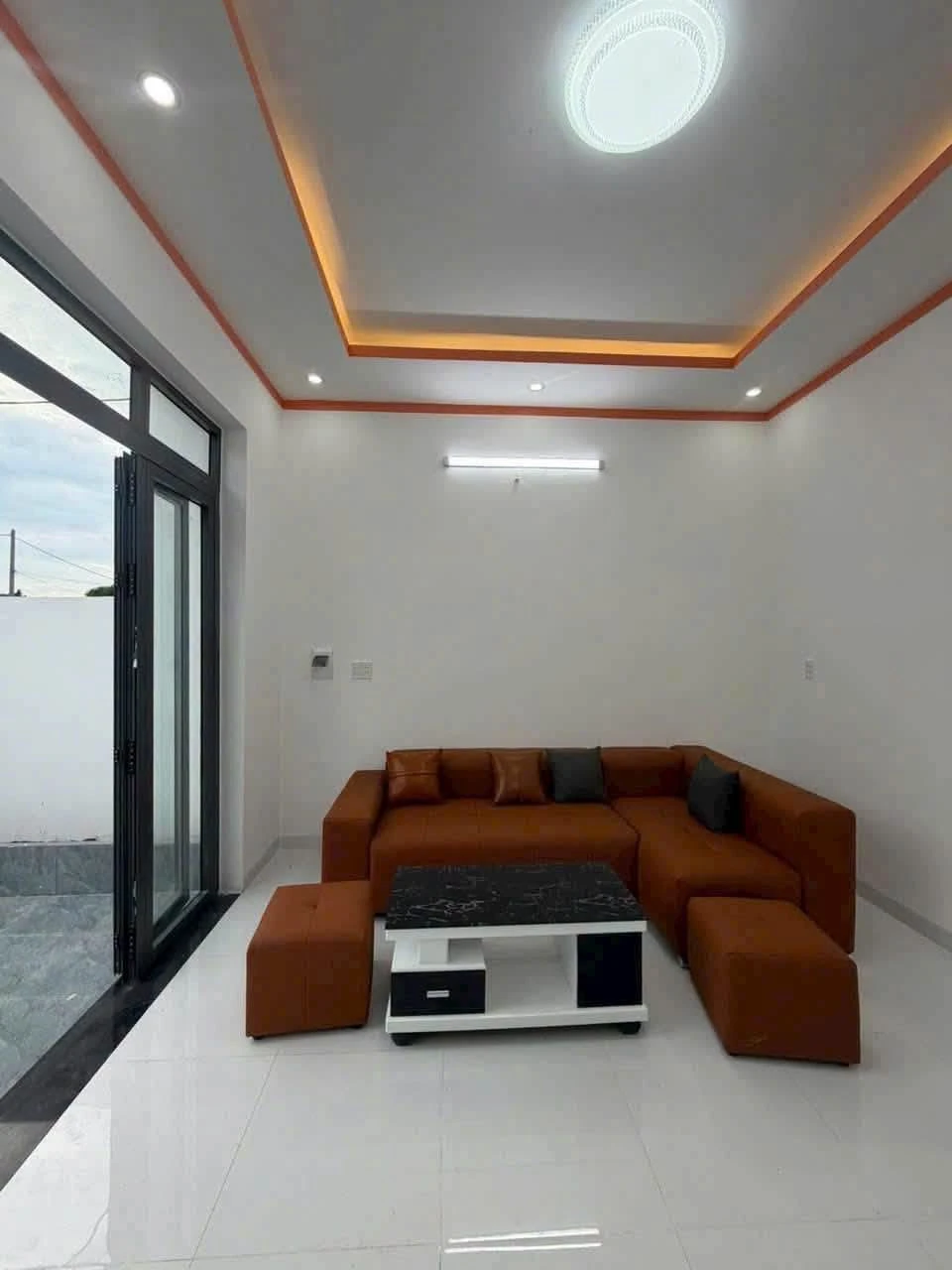 Bán nhà cấp 4 80m2, 3 phòng ngủ tại Tân Triều, giá 1,49 tỷ - Ảnh 1