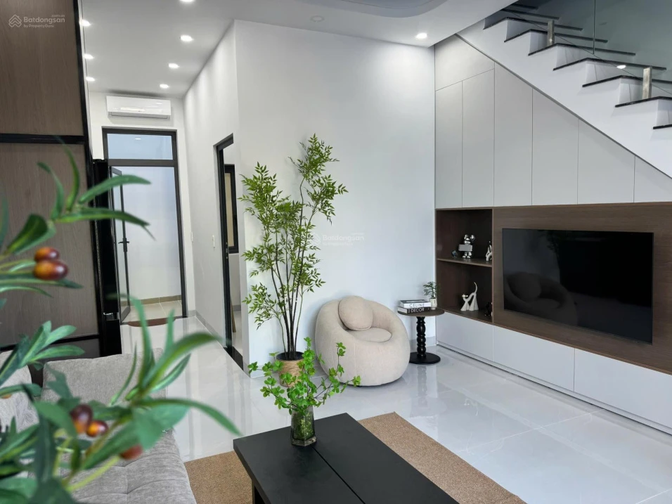 Bán nhà Diên Khánh mới xây thiết kế hiện đại, gần bến xe phía Nam - Ảnh thu nhỏ 3
