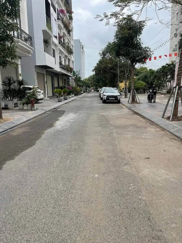 Bán nhà 5 tầng 60m2 Hải Phòng 11.9 tỷ
