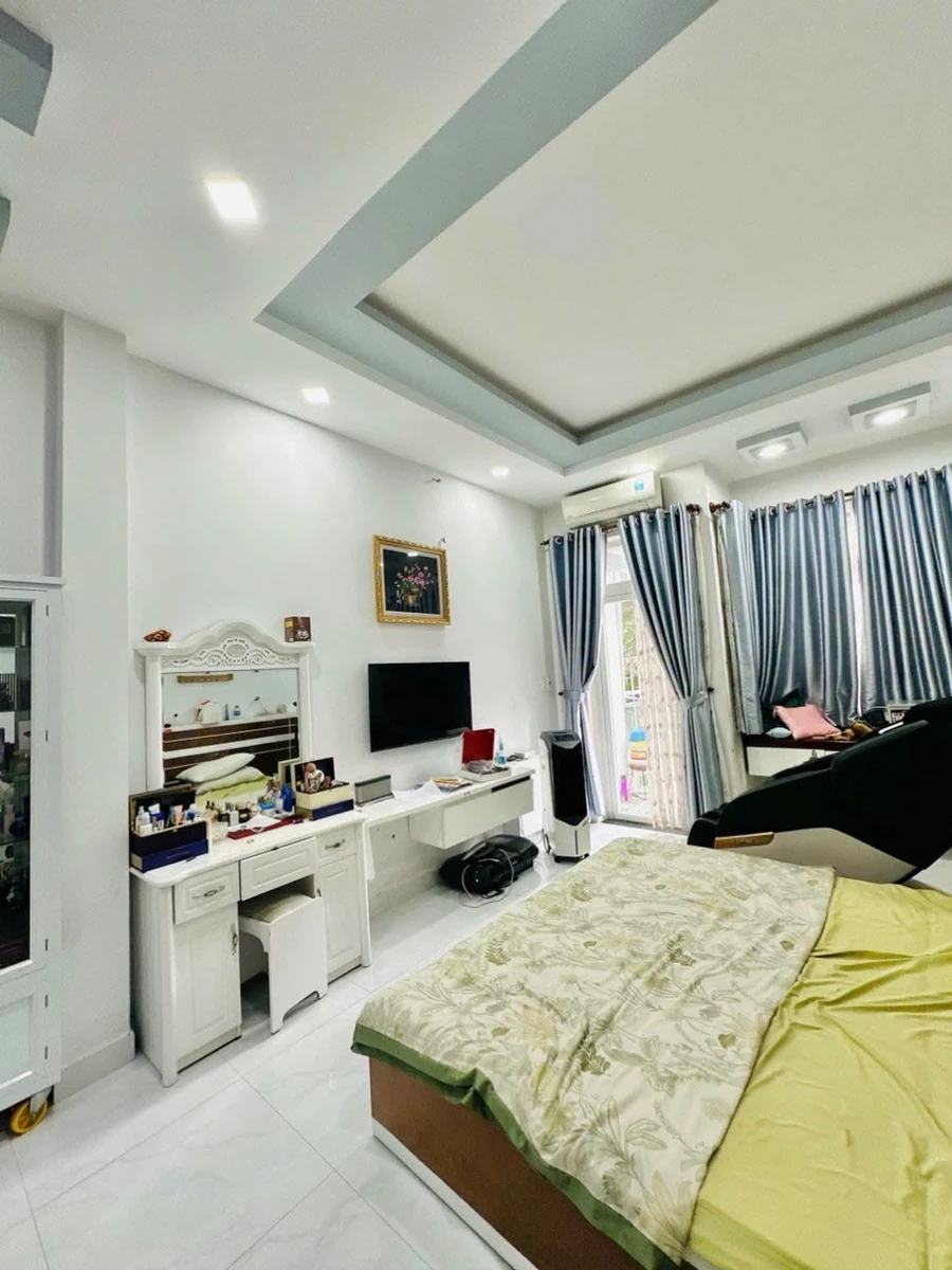 Bán nhà mặt tiền Lê Quốc Trinh 3 tầng 68m2 gần Aeon Mall Tân Phú, giá 10,8 tỷ - Ảnh thu nhỏ 3