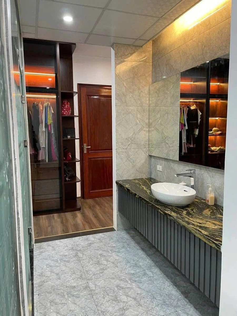 Bán nhà 4 tầng lô góc Vạn Phúc Hải Dương 8 tỷ - Ảnh thu nhỏ 4