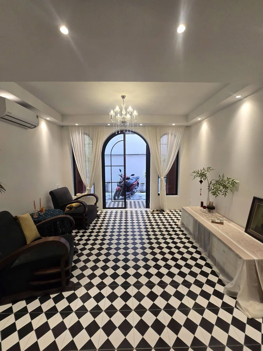 Bán nhà 4 tầng 71m² sân riêng phong cách Indochine đường Huyền Quang, Tân Định, Quận 1 - Ảnh thu nhỏ 5