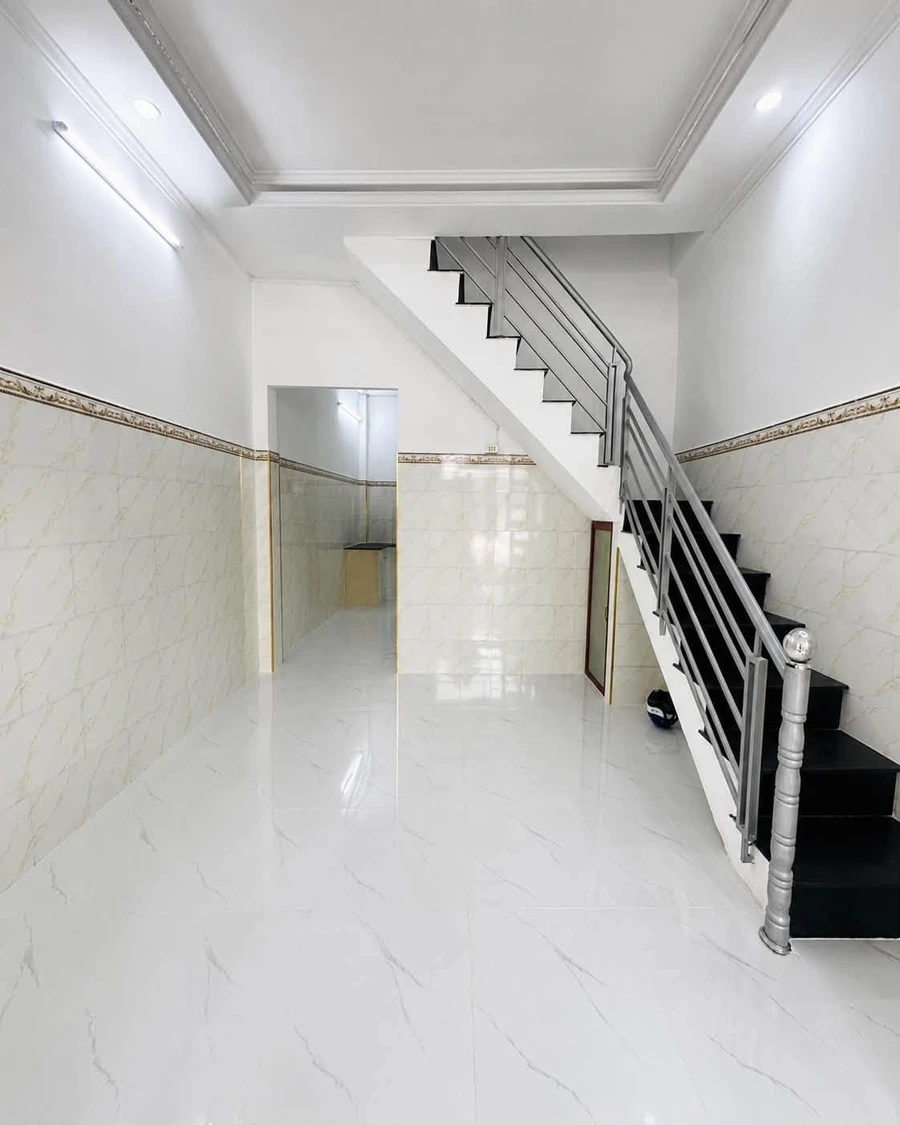 Bán nhà 70m² 4PN trung tâm Linh Chiểu, Thủ Đức, giá 5 tỷ - Ảnh thu nhỏ 2