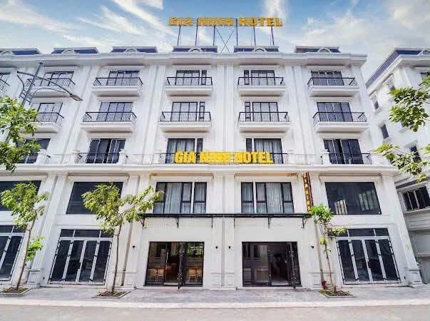 Bán khách sạn 2 shophouse 6 tầng Hạ Long 2 tỷ