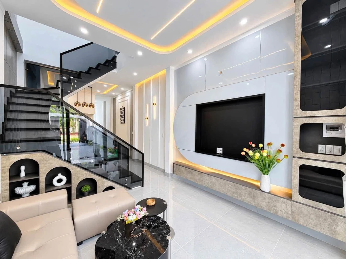 Nhà 1 trệt 1 lầu Tân Phú 4 phòng ngủ 132m² giá 4 tỷ - Ảnh thu nhỏ 3