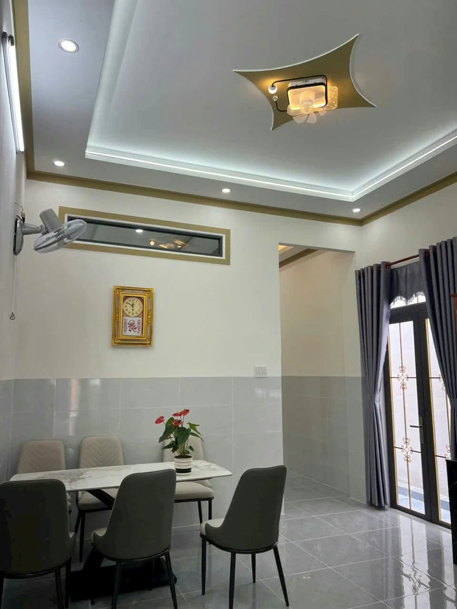 Bán nhà mới hoàn thiện 5x34m, 3 phòng ngủ, hẻm Trịnh Phong Đáng, Long Hoa, Tây Ninh - Ảnh thu nhỏ 3