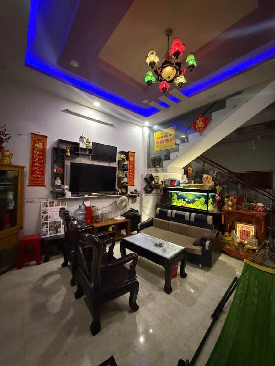 Bán nhà 1 trệt 1 lầu 120m², 4 phòng ngủ, giá 3,99 tỷ tại Tân Đông Hiệp, Dĩ An - Ảnh thu nhỏ 4
