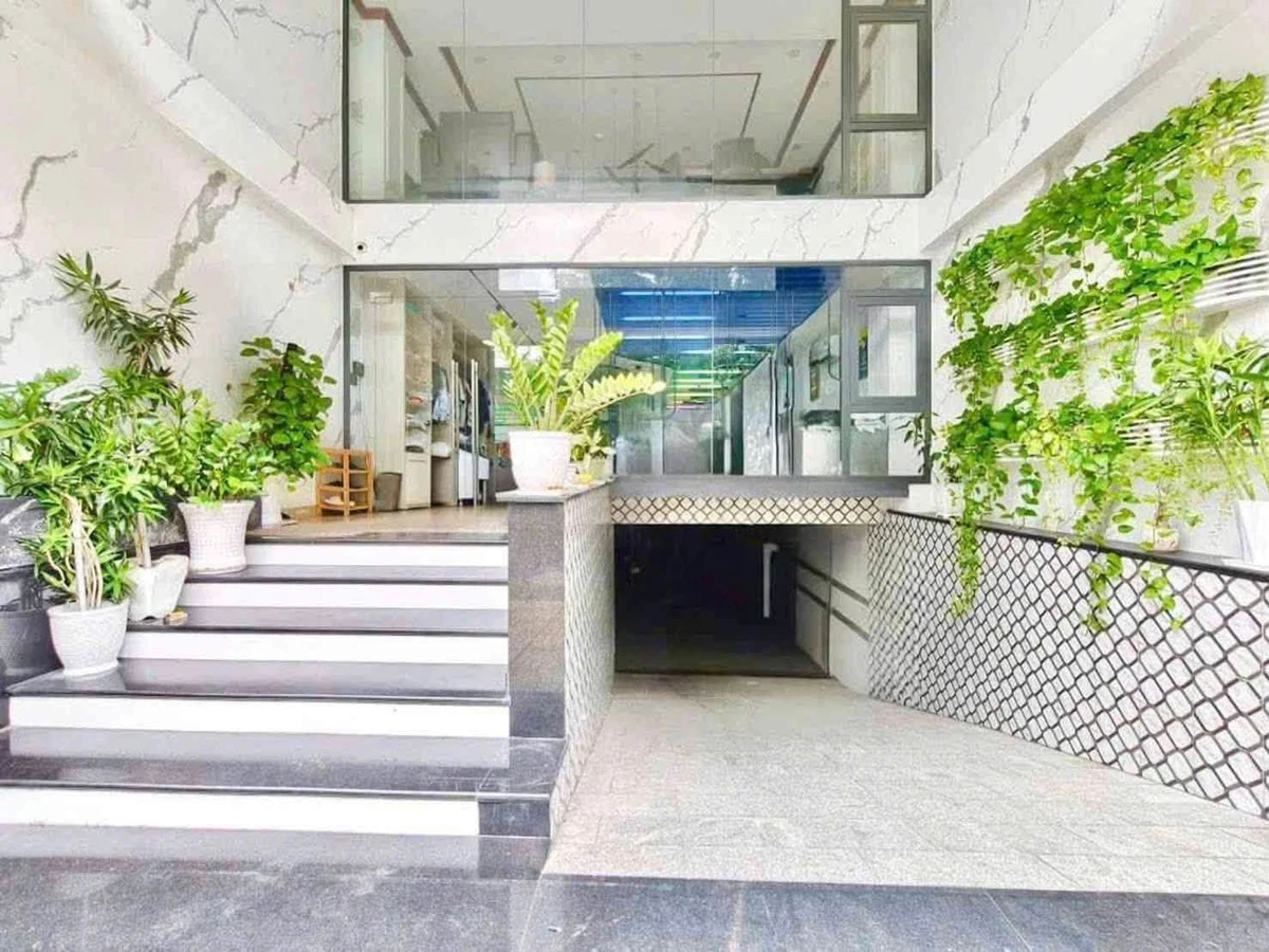 Bán nhà mặt tiền kinh doanh 114m2, 7 tầng có thang máy, khu Lê Niệm, Phú Thạnh, Tân Phú - Ảnh thu nhỏ 2