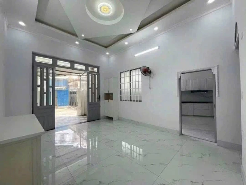 Bán nhà 110m2, 3 phòng ngủ, hẻm ô tô, gần công an phường Trấn Biên, Đồng Nai