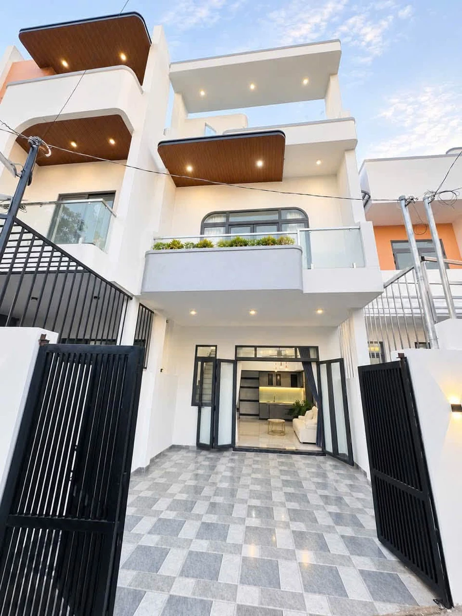 Bán nhà 1 trệt 1 lầu 79m² gần chợ Phú Mỹ, Thủ Dầu Một 3,4 tỷ - Ảnh thu nhỏ 2