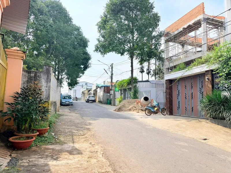Bán đất nền 180m² mặt tiền sát tuyến 3, Đồng Phú x18m5