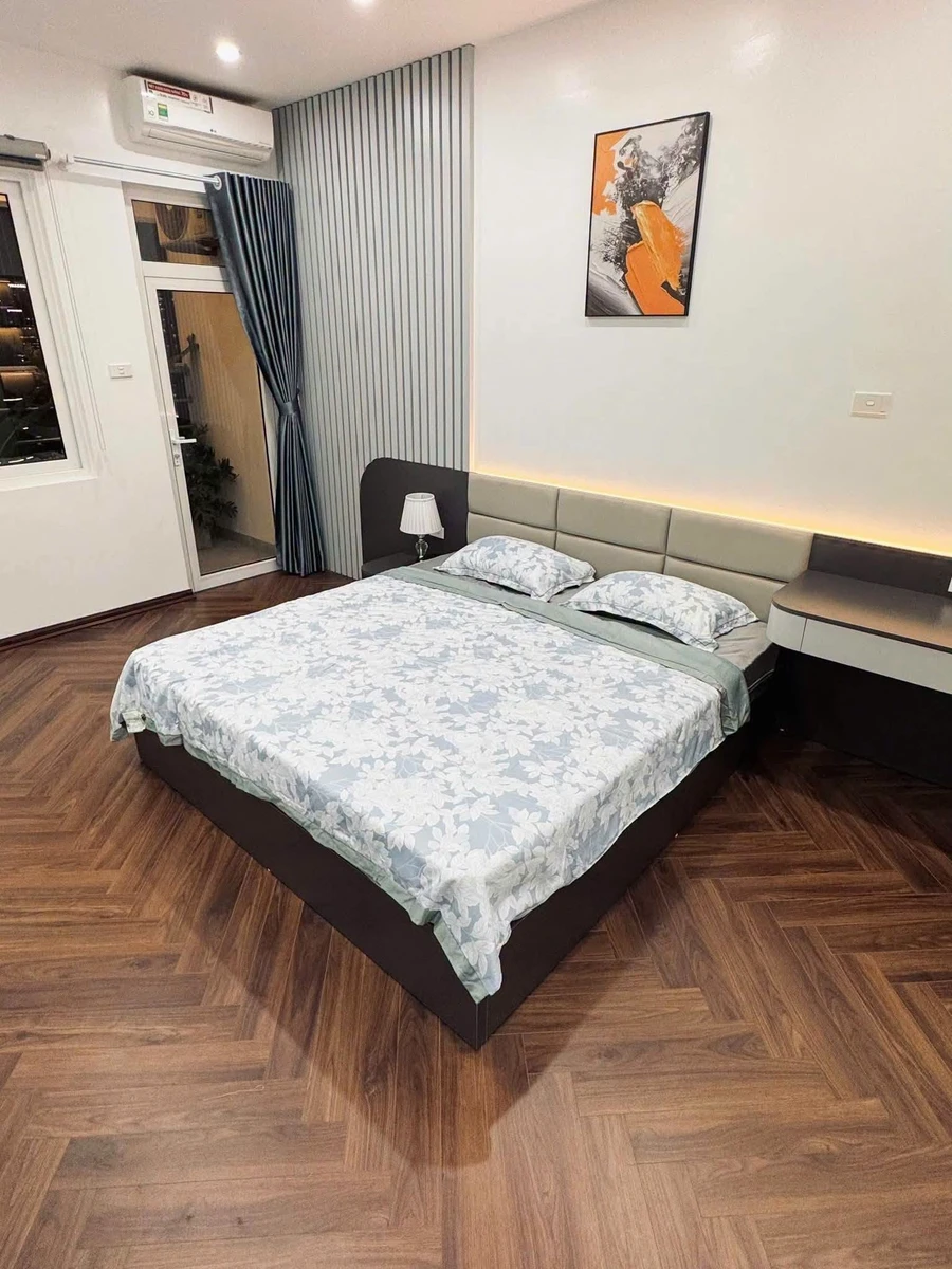 Bán chung cư 3PN 107m² 7.99 tỷ Lê Văn Lương - Ảnh thu nhỏ 4