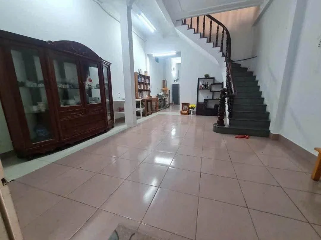 Bán nhà 4PN, 86m² đầu hẻm Hoàng Văn Thụ, Vũng Tàu - Ảnh 1