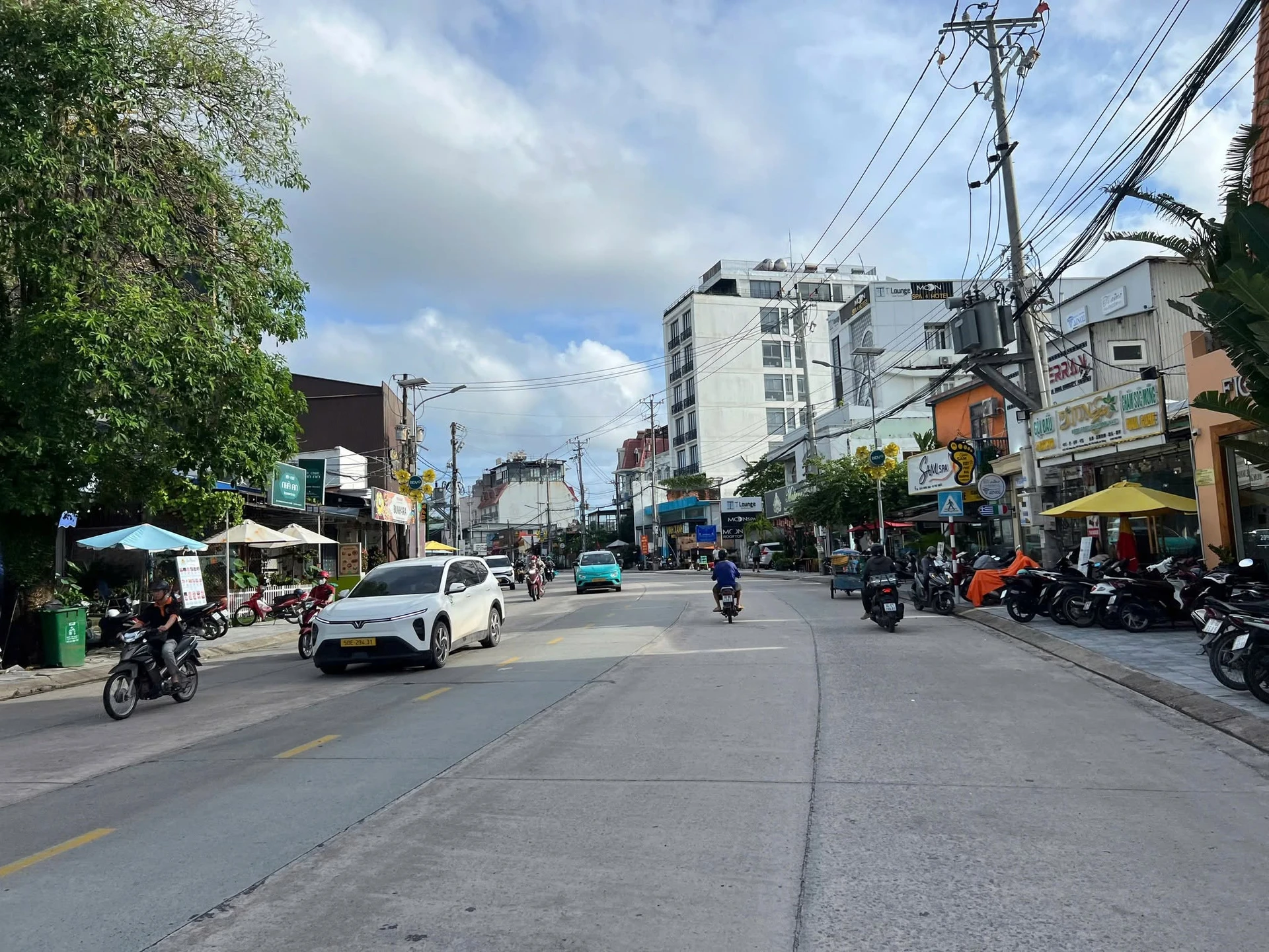 Bán lô đất Trần Hưng Đạo Dương Đông 300m2 giá 6,5 tỷ - Ảnh 1