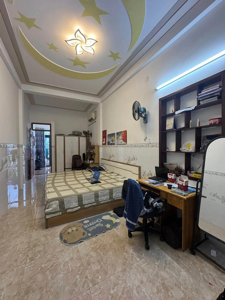 Bán nhà mặt tiền Nguyễn Thị Minh Khai Quy Nhơn 93m2 7 tỷ - Ảnh thu nhỏ 3
