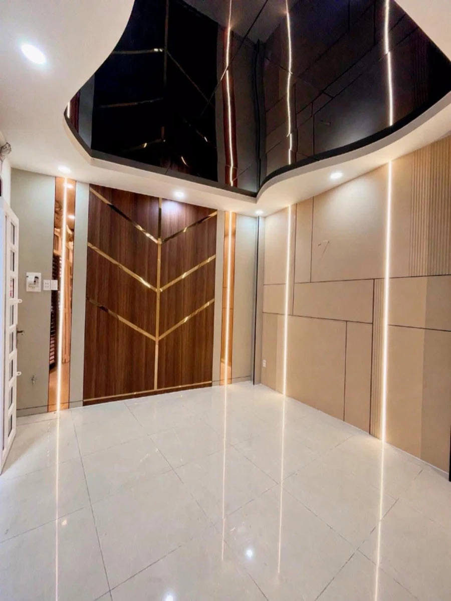 Bán nhà 4 tầng hẻm Tôn Đản, 22,6m², 3PN, giá 4,25 tỷ, Phường Xóm Chiếu, Quận 4 - Ảnh thu nhỏ 2