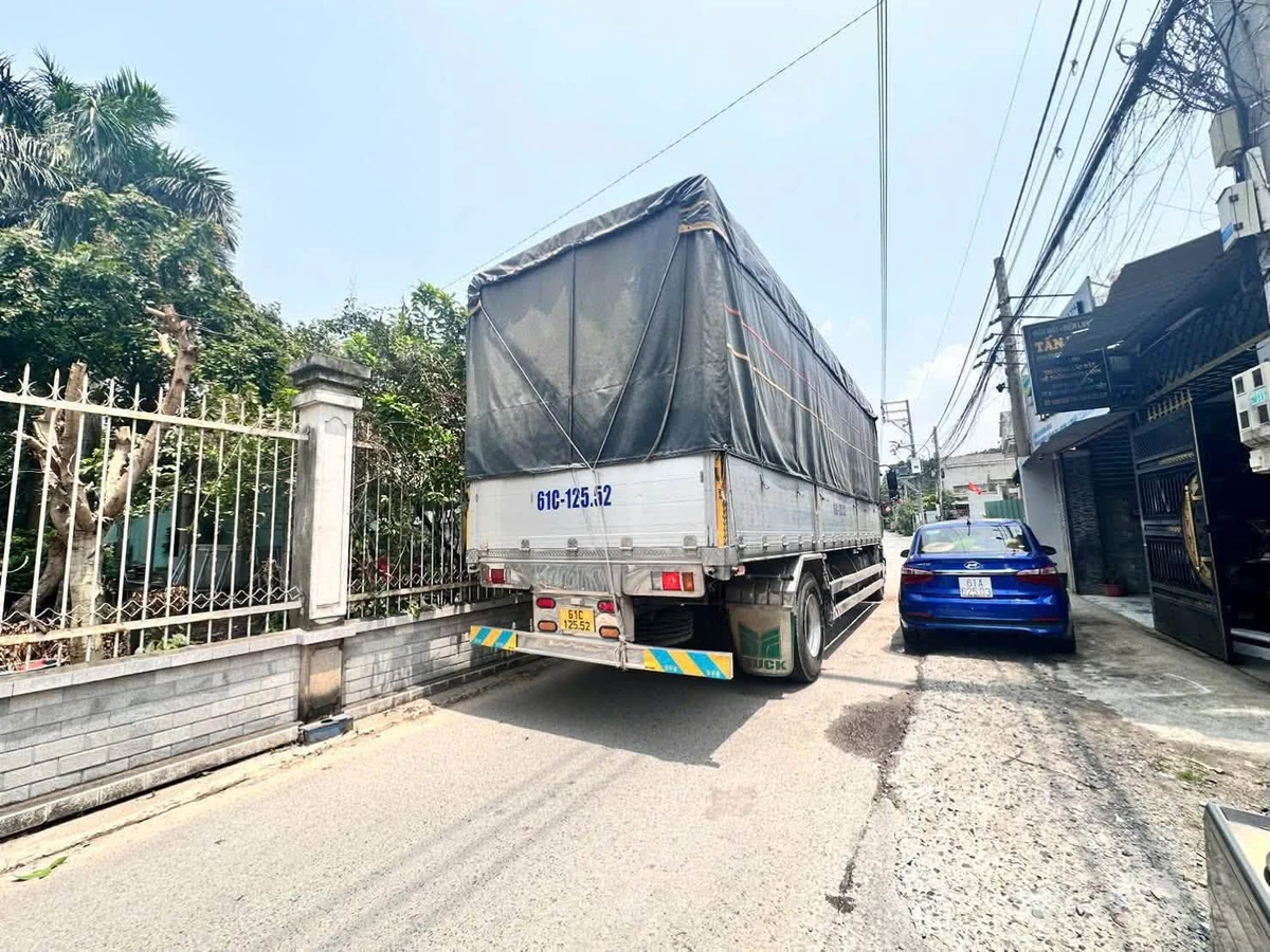 Bán đất mặt tiền 7x33 (231m²) Nguyễn Thị Minh Khai, Bình Dương, giá 4 tỷ - Ảnh 1