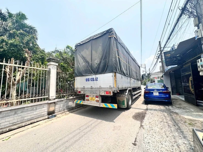 Bán đất mặt tiền 7x33 (231m²) Nguyễn Thị Minh Khai, Bình Dương, giá 4 tỷ