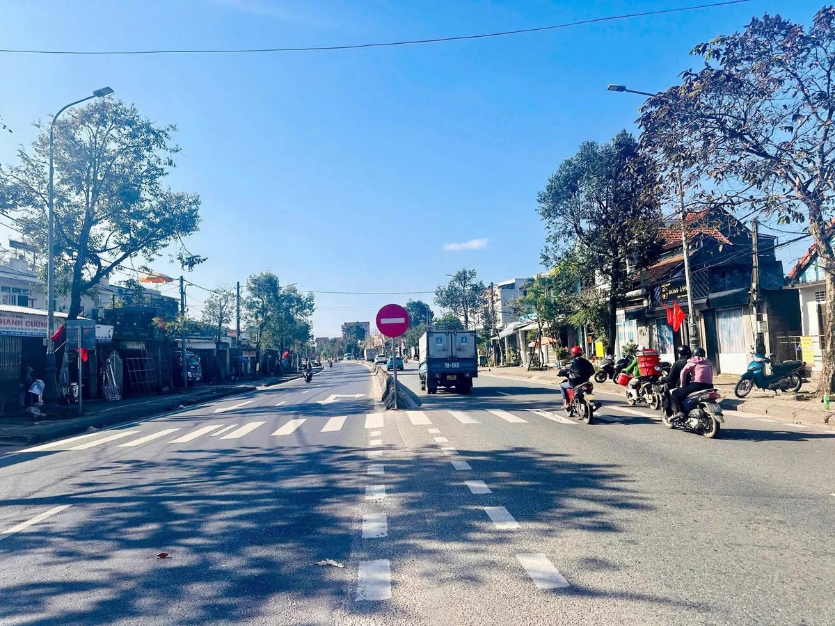 Bán đất mặt tiền Nguyễn Tất Thành, Huế, 180m² - Ảnh thu nhỏ 2