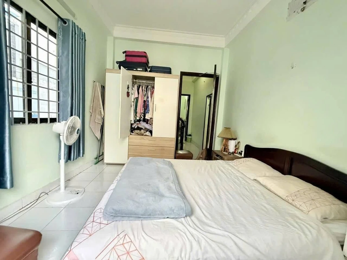 Bán nhà hẻm xe hơi 6 phòng ngủ 7,8 tỷ Quận 10 - Ảnh thu nhỏ 3
