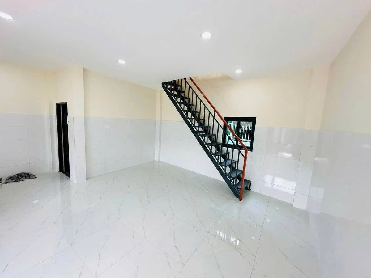 Bán nhà 2 tầng 2PN 80m2 Đường 11 Linh Xuân - Ảnh thu nhỏ 3