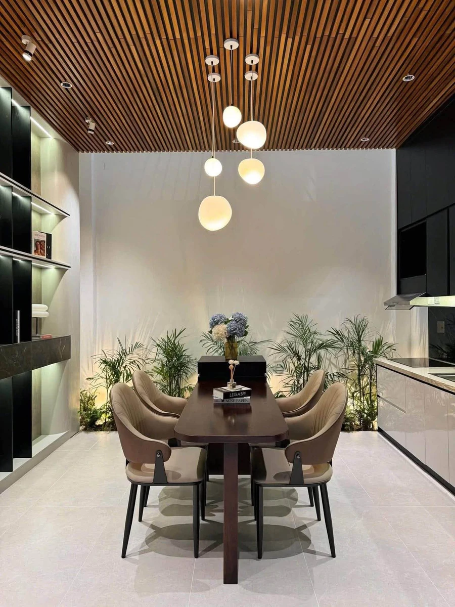 Bán nhà 3 tầng 51m2 kiệt 4m đường Điện Biên Phủ, Đà Nẵng, full nội thất, giá 4,79 tỷ - Ảnh 1