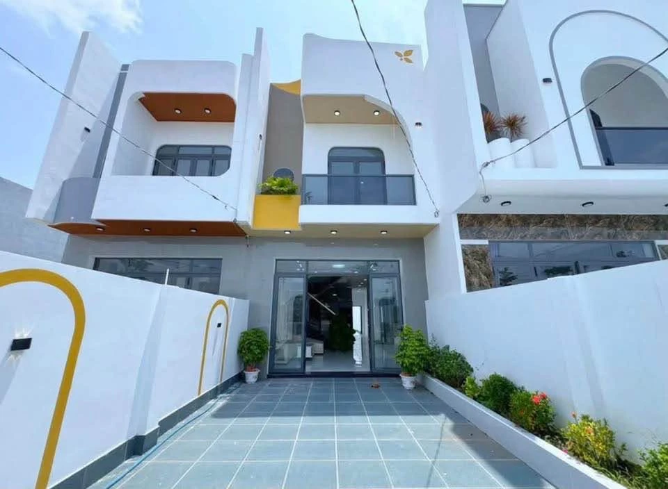 Bán nhà phố mặt tiền đường 8m, 5,2x30m, 4PN, giá 2,999 tỷ tại Mỹ Yên, Bình Chánh - Ảnh thu nhỏ 3