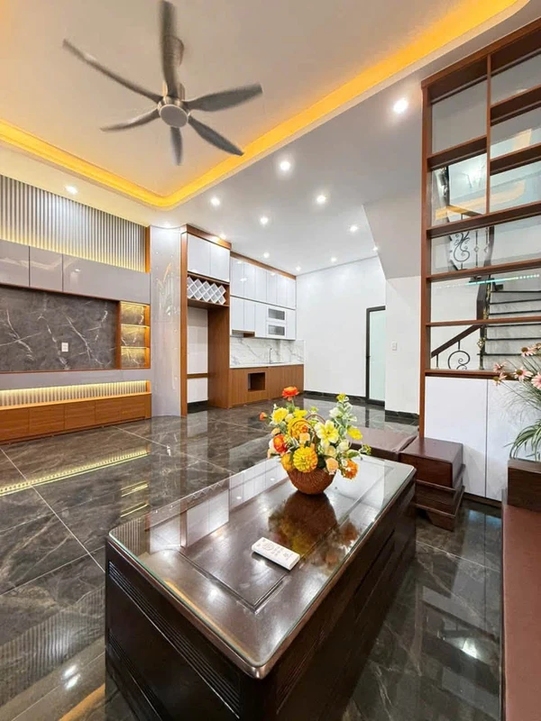 Bán nhà 3 tầng 43m2 Trần Hưng Đạo Hải Dương 2,7 tỷ