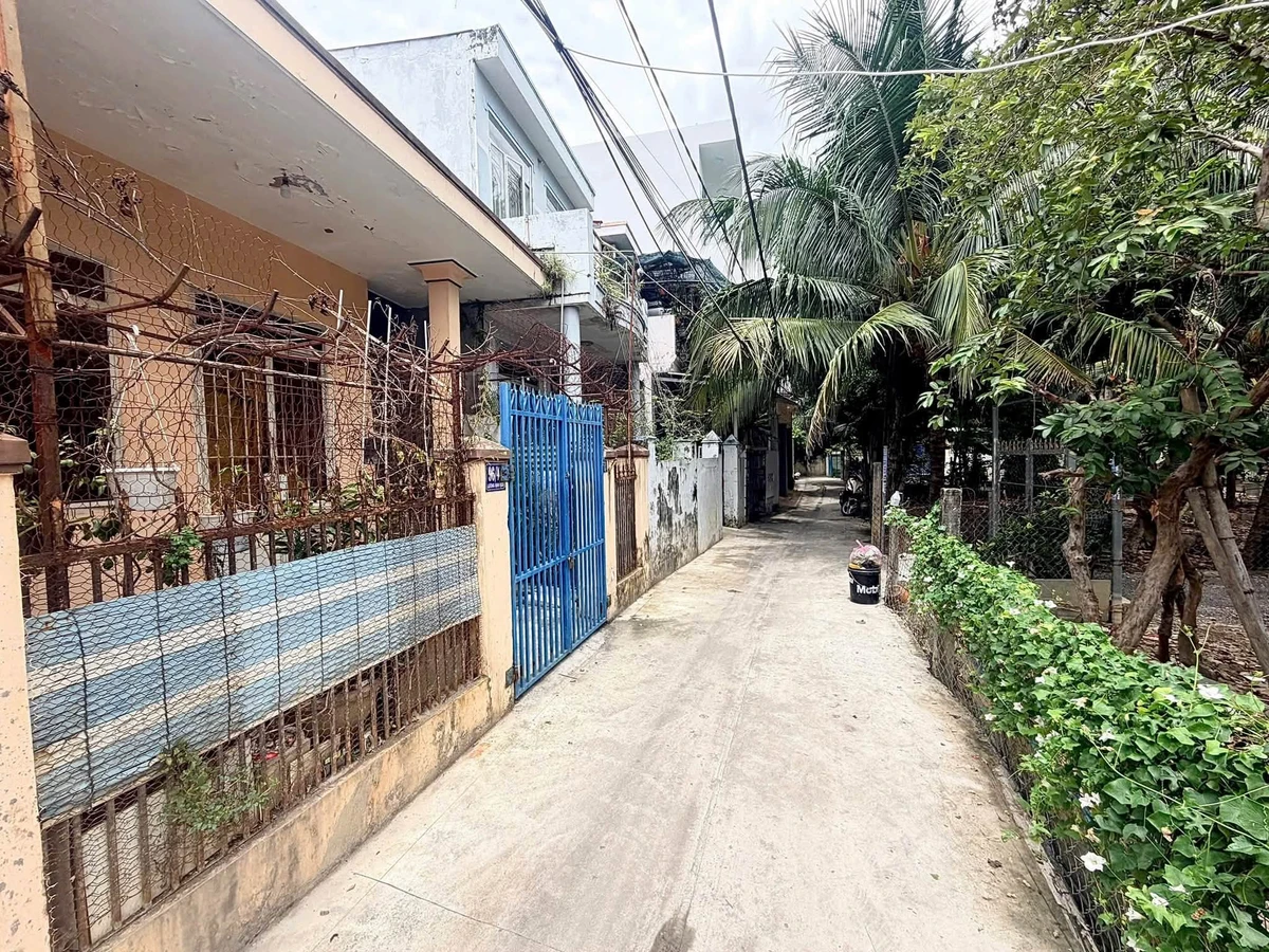 Bán đất kèm nhà cũ 59.8m² mặt tiền 5.6m Quận 12 - Ảnh thu nhỏ 2