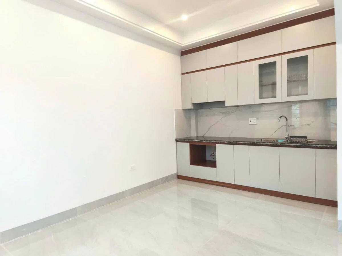 Bán nhà 3 tầng góc 43m2 Trần Hưng Đạo Quận 5 - Ảnh thu nhỏ 4