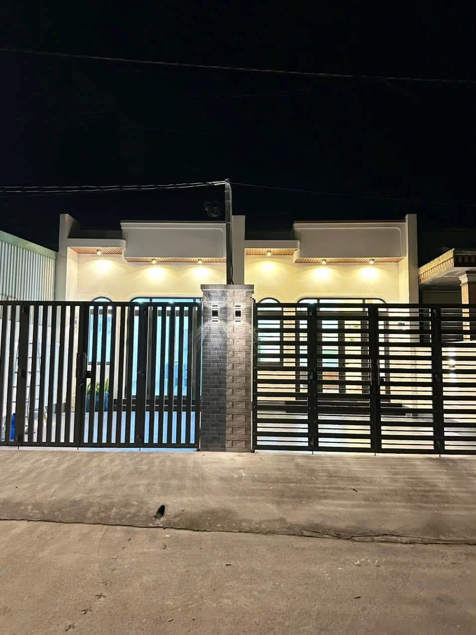 Bán nhà Tân An 100m2 2PN sân oto - Ảnh 1