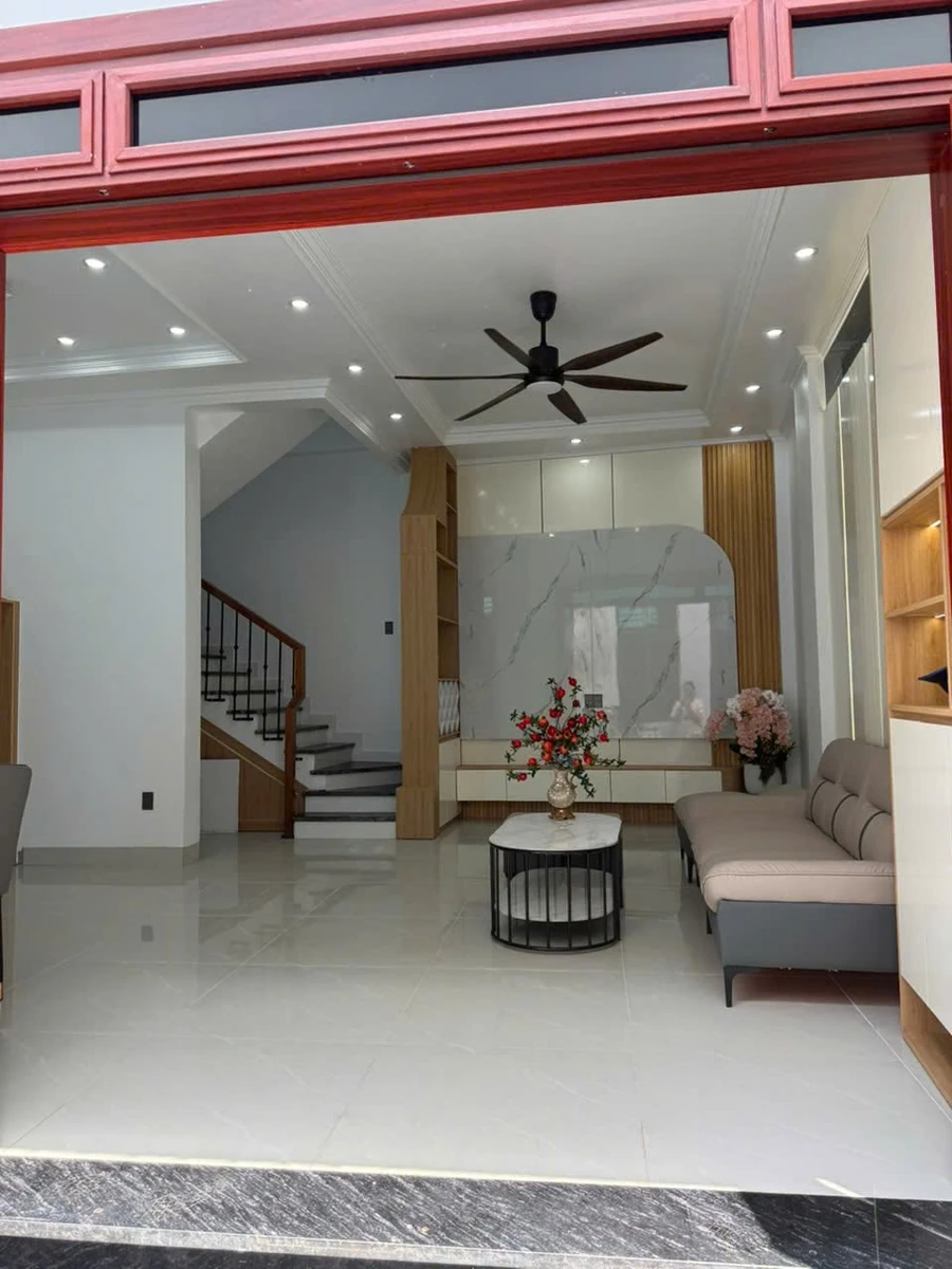 Bán nhà 3 tầng 43m² mặt tiền 7m Hải Dương - Ảnh thu nhỏ 2