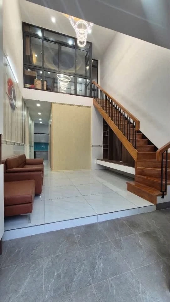 Bán nhà 45m2 full nội thất 3,85 tỷ Chợ Thiếc Quận 12 - Ảnh 1
