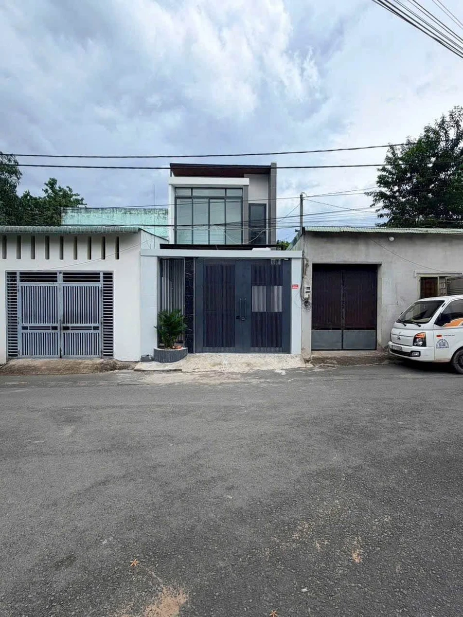 Bán nhà 1 trệt 1 lầu 105m² gần Đại học Công Nghệ Bình Dương - Ảnh thu nhỏ 3